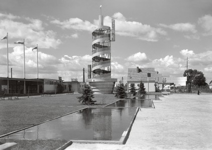 Show pavilion, 1935